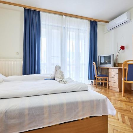 Nimród Vendégház Hajdúszoboszló Esterno foto
