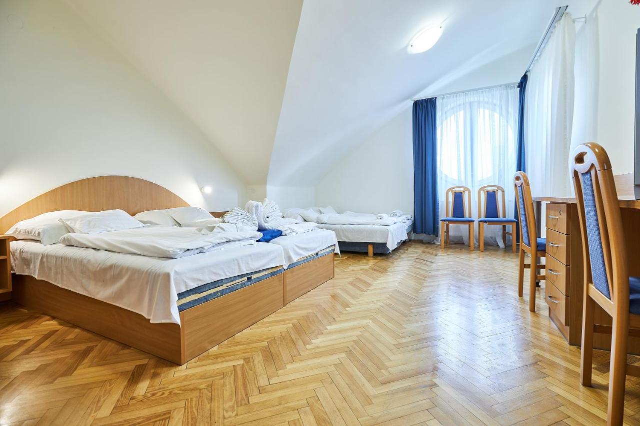 Nimród Vendégház Hajdúszoboszló Esterno foto